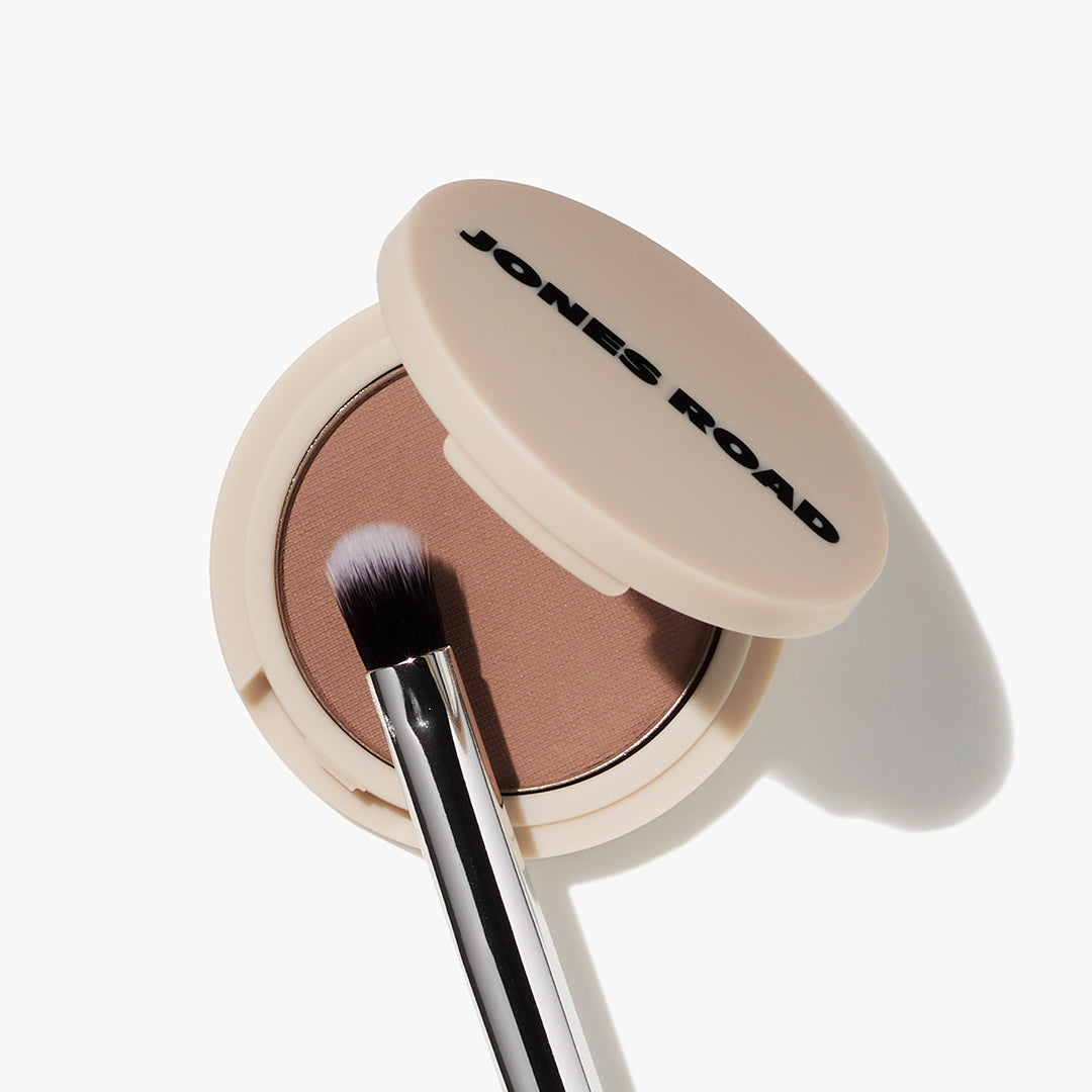 The Eye Detail Brush with The Best Eyeshadow by Jones Road Beauty in Dark Brown