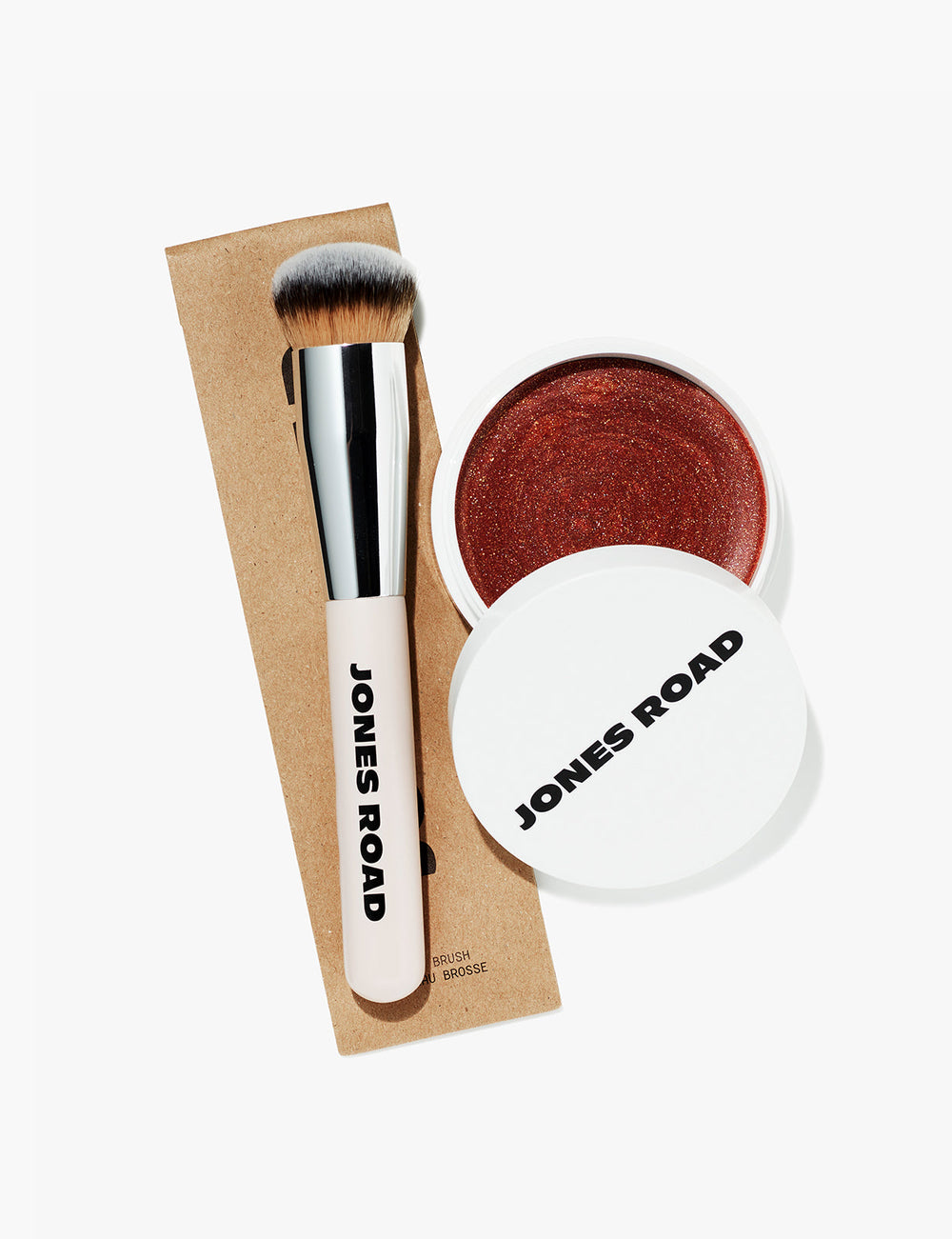 The Detail Brush for Clean Makeup – Jones Road